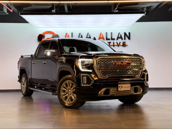 جي ام سي  سييرا  دينالي  2022  اوتوماتيك  50,000 كم  8 سلندر  دفع رباعي  بيكب  أسود