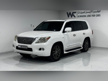 Lexus  LX  570  2009  Automatic  456,000 Km  8 Cylinder  Four Wheel Drive (4WD)  SUV  White