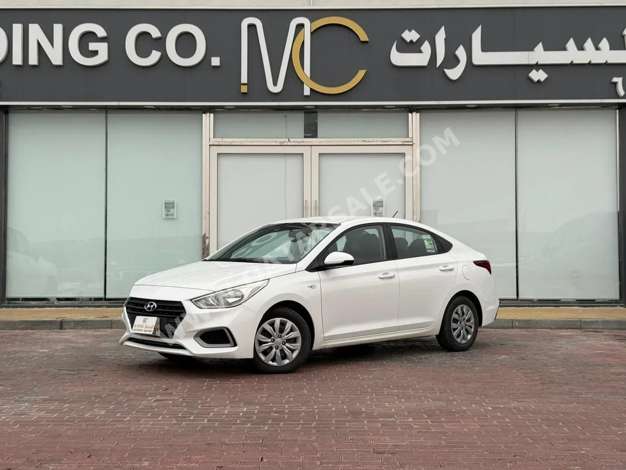 هيونداي  اكسنت  2020  اوتوماتيك  72,000 كم  4 سلندر  سحب امامي  سيدان  أبيض