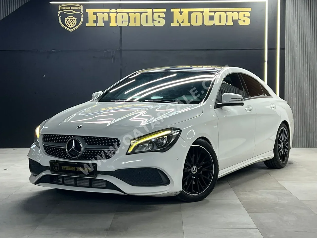 مرسيدس - بنز  سي ال ايه  250  2019  اوتوماتيك  143,000 كم  4 سلندر  دفع خلفي  سيدان  أبيض