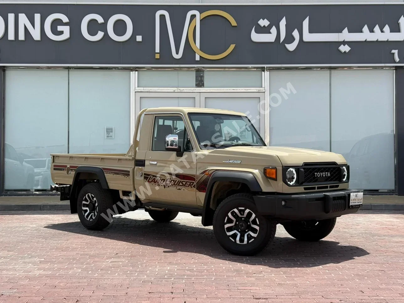 تويوتا  لاند كروزر  ال اكس  2026  اوتوماتيك  0 كم  6 سلندر  دفع رباعي  بيكب  بيج  تحت الضمان