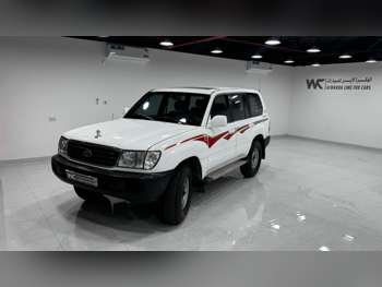 تويوتا  لاند كروزر  جي اكس  1999  اوتوماتيك  50,000 كم  6 سلندر  دفع رباعي  اس يو في  أبيض