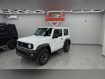 سوزوكي  جمني  2021  اوتوماتيك  90,000 كم  4 سلندر  دفع رباعي  اس يو في  أبيض