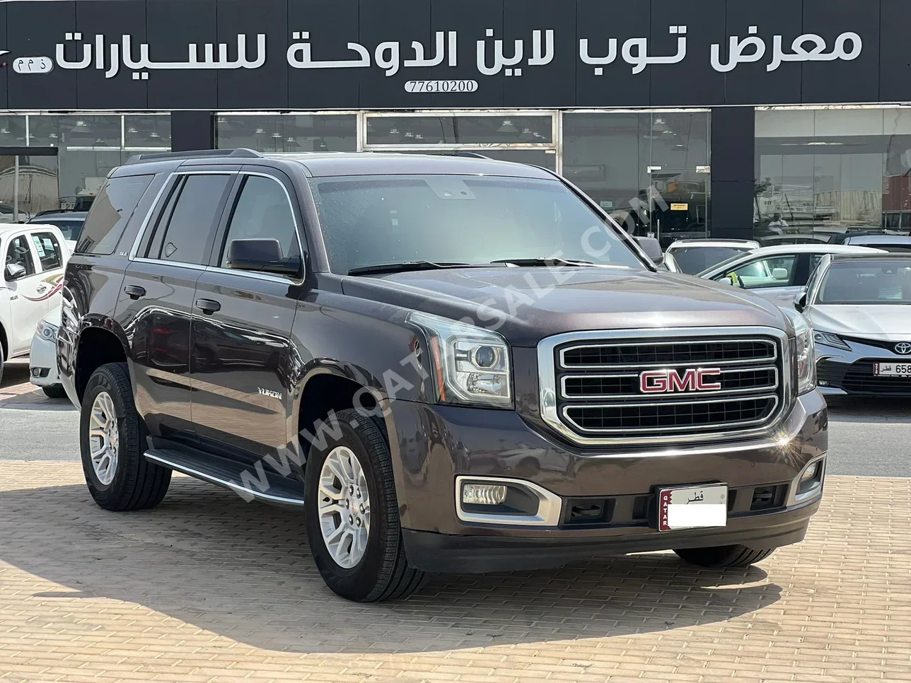 GMC  Yukon  SLE  2015  Automatic  130,000 Km  8 Cylinder  Rear Wheel Drive (RWD)  SUV  Brown