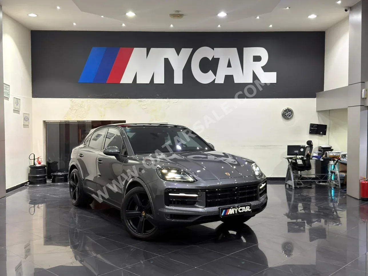 Porsche  Cayenne  Coupe  2025  Automatic  7,000 Km  6 Cylinder  All Wheel Drive (AWD)  SUV  Gray  With Warranty