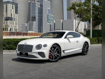 Bentley  Continental  GT  2019  Automatic  62,000 Km  12 Cylinder  All Wheel Drive (AWD)  Coupe / Sport  White