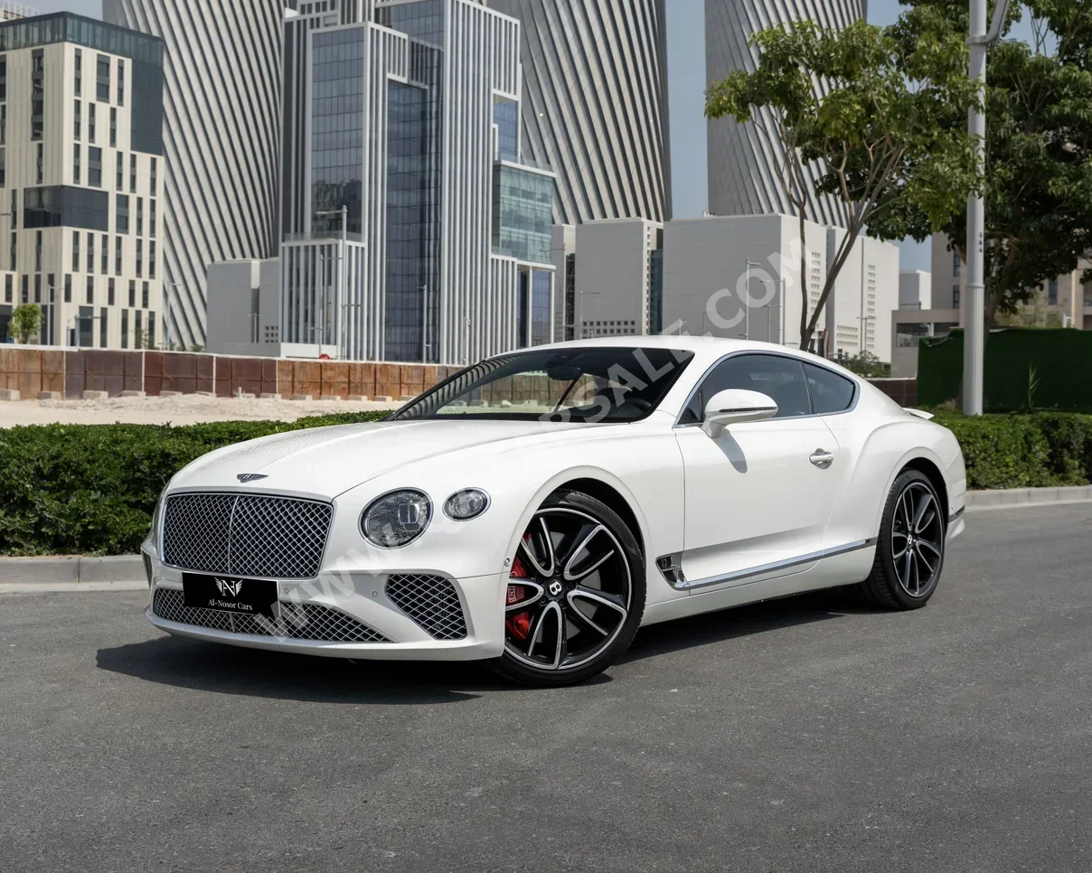 Bentley  Continental  GT  2019  Automatic  62,000 Km  12 Cylinder  All Wheel Drive (AWD)  Coupe / Sport  White