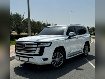 تويوتا  لاند كروزر  في اكس ار توين توربو  2025  اوتوماتيك  37,000 كم  6 سلندر  دفع رباعي  اس يو في  أبيض  تحت الضمان