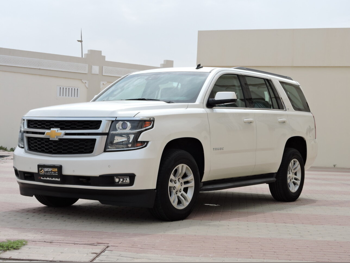 شفروليه  تاهو  ال تي  2015  اوتوماتيك  139,000 كم  8 سلندر  دفع رباعي  اس يو في  أبيض