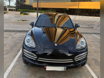 Porsche  Cayenne  2014  Automatic  136,600 Km  6 Cylinder  Four Wheel Drive (4WD)  SUV  Black