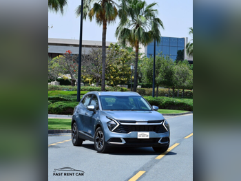 كيا  سبورتج  4 سلندر  إس يو في 2 في 4  رصاصي  2025