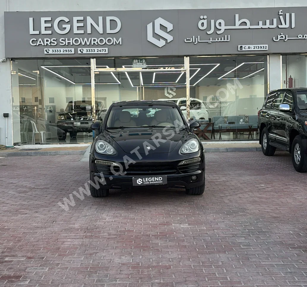 Porsche  Cayenne  S  2012  Automatic  221,000 Km  8 Cylinder  Four Wheel Drive (4WD)  SUV  Black