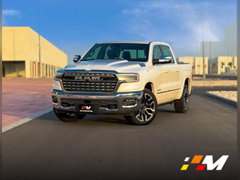 Dodge  Ram  Limited  2025  Automatic  0 Km  6 Cylinder  Four Wheel Drive (4WD)  Pick Up  White  With Warranty