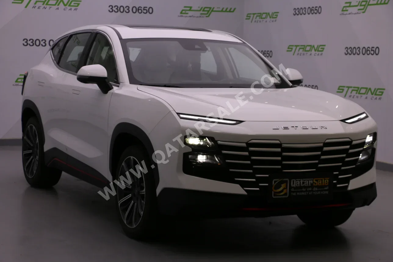 جيتور  داشينغ  فلاغ شيب  2025  اوتوماتيك  10,300 كم  4 سلندر  دفع رباعي  اس يو في  أبيض  تحت الضمان