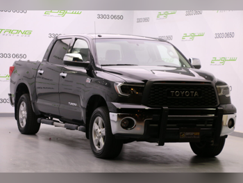 Toyota  Tundra  2012  Automatic  65,000 Km  8 Cylinder  Four Wheel Drive (4WD)  Pick Up  Black