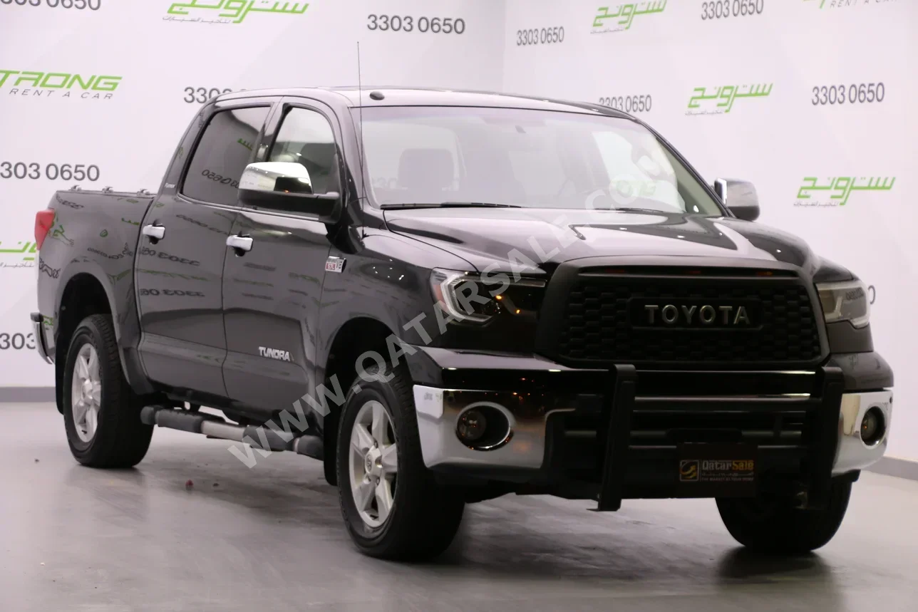 Toyota  Tundra  2012  Automatic  65,000 Km  8 Cylinder  Four Wheel Drive (4WD)  Pick Up  Black