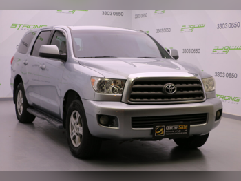 Toyota  Sequoia  2012  Automatic  251,000 Km  8 Cylinder  Four Wheel Drive (4WD)  SUV  Silver