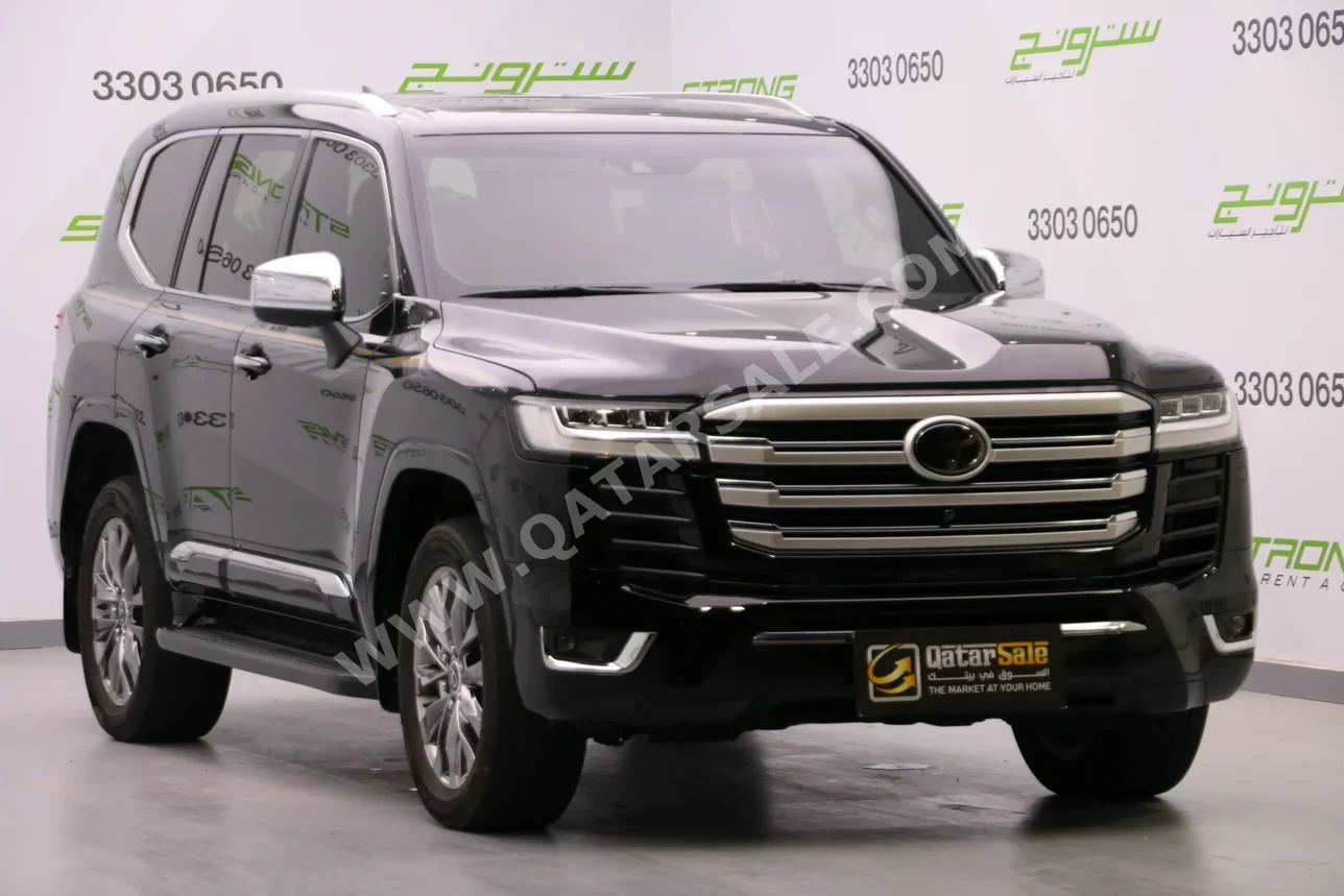 تويوتا  لاند كروزر  في اكس ار توين توربو  2023  اوتوماتيك  82,000 كم  6 سلندر  دفع رباعي  اس يو في  أسود