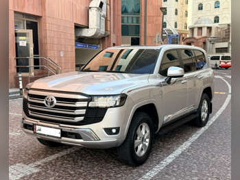 Toyota  Land Cruiser  GXR Twin Turbo  2022  Automatic  86,000 Km  6 Cylinder  Four Wheel Drive (4WD)  SUV  Silver  With Warranty