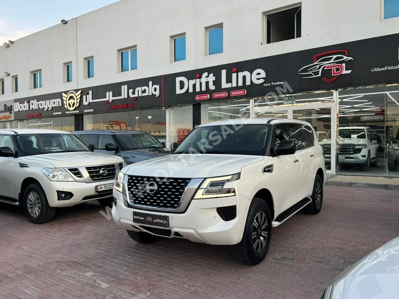 نيسان  باترول  أكس أي  2022  اوتوماتيك  127,000 كم  6 سلندر  دفع رباعي  اس يو في  أبيض