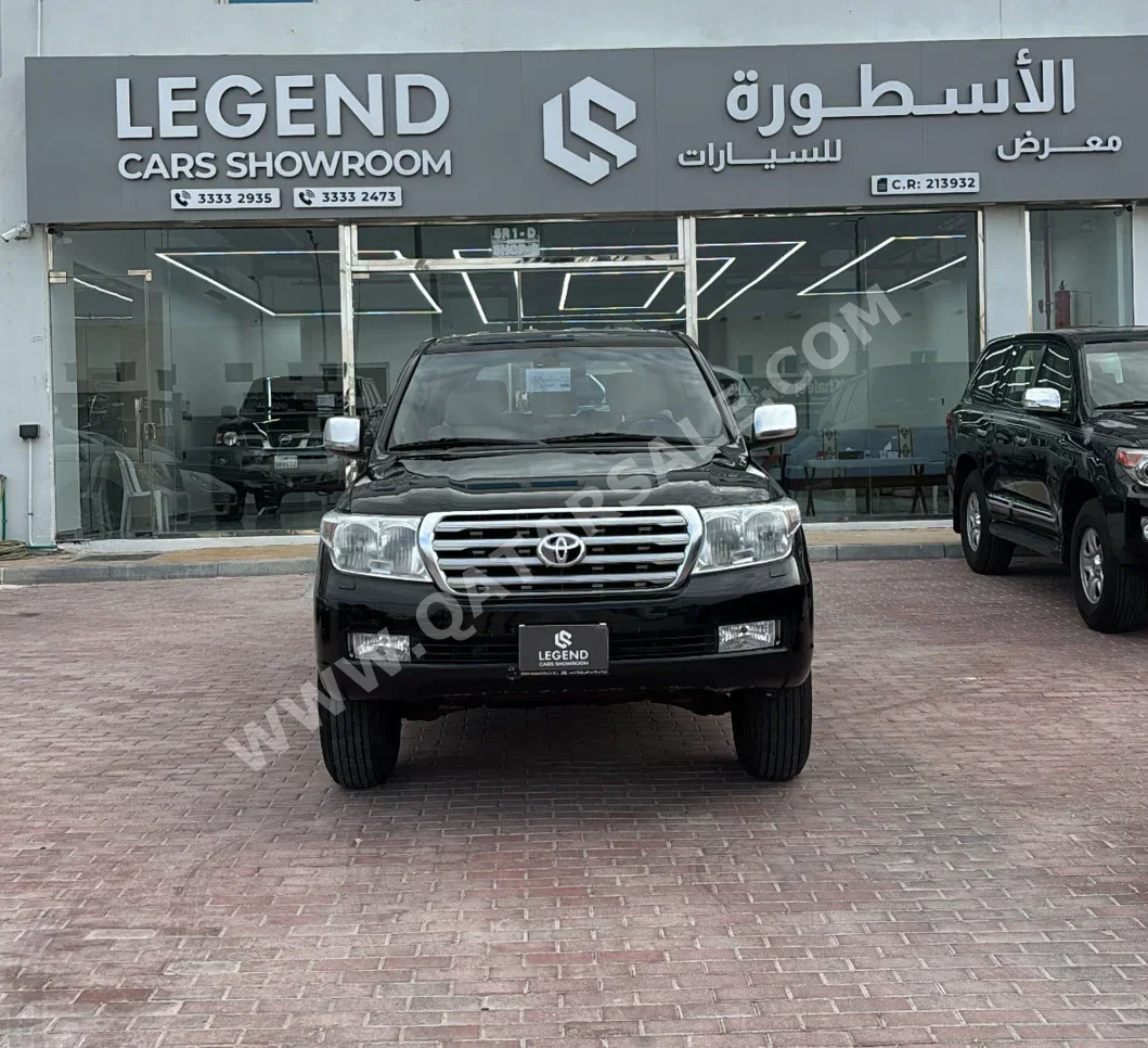 Toyota  Land Cruiser  VXR  2008  Automatic  463,000 Km  8 Cylinder  Four Wheel Drive (4WD)  SUV  Black