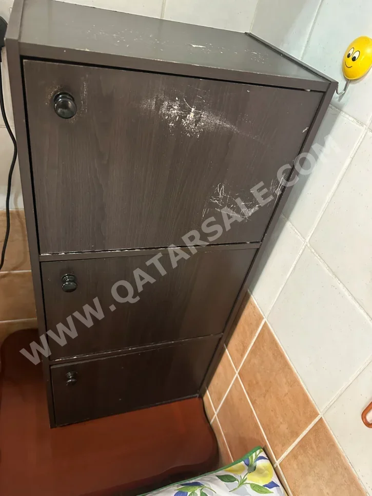 Shoe Racks & Cabinets