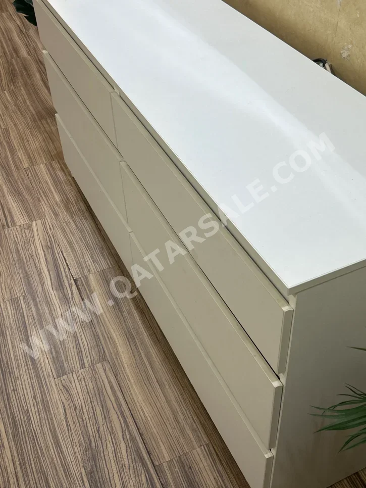 وحدات الأدراج ايكيا  أبيض