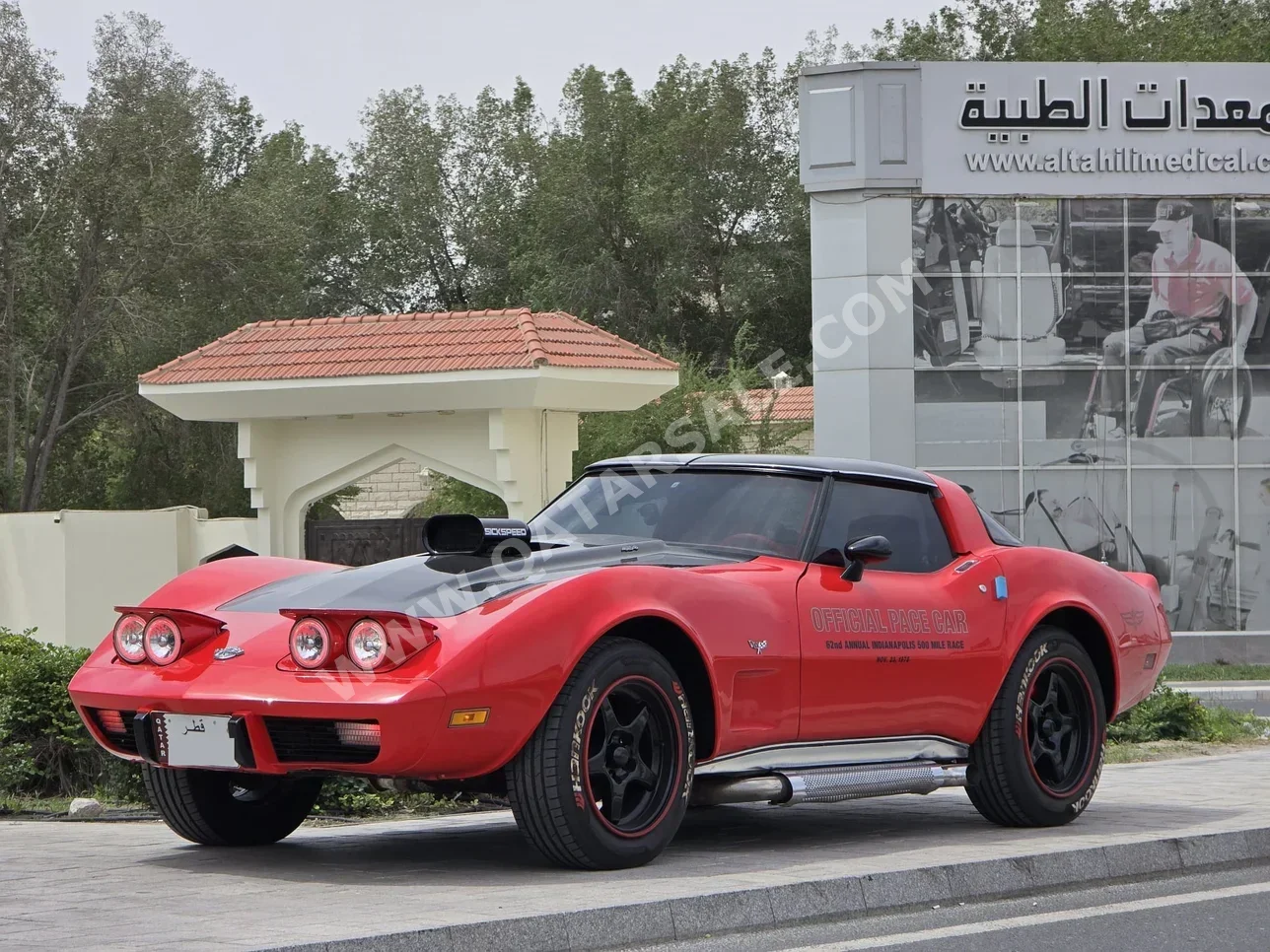 شفروليه  كورفيت  1978  اوتوماتيك  65,000 كم  8 سلندر  دفع خلفي  كلاسك  أحمر