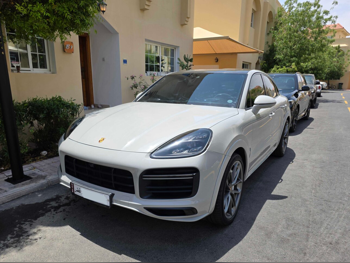 Porsche  Cayenne  Turbo  2020  Automatic  94,000 Km  8 Cylinder  Four Wheel Drive (4WD)  SUV  Gray  With Warranty