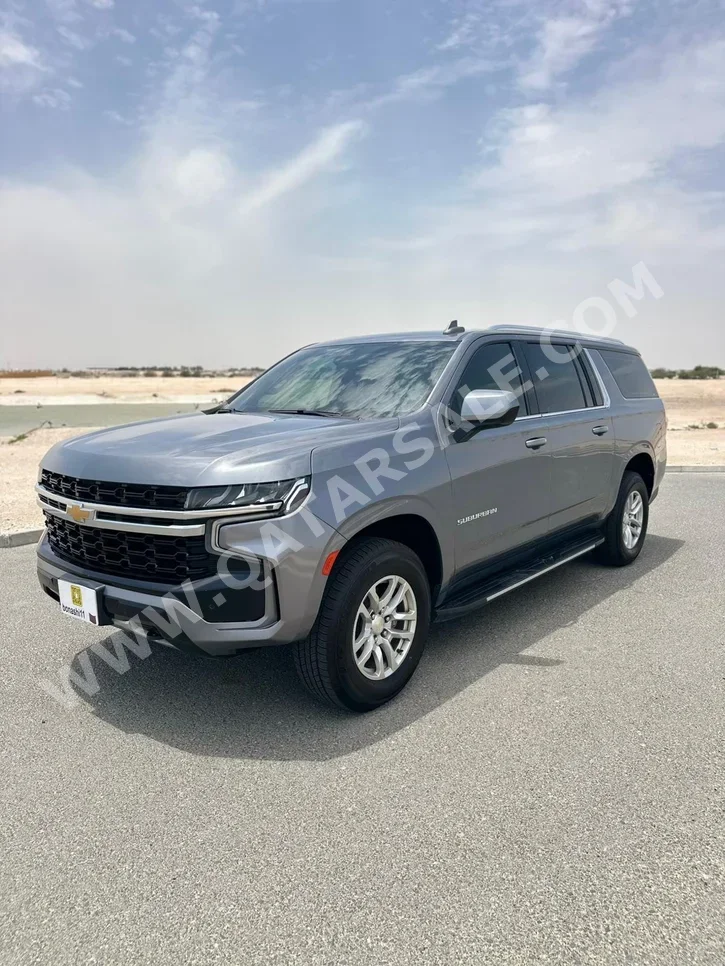 GMC  Suburban  LS  2021  Automatic  183,798 Km  8 Cylinder  Front Wheel Drive (FWD)  SUV  Gray