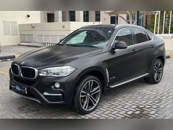 بي ام دبليو  الفئة - اكس  اكس 6  2016  اوتوماتيك  33,000 كم  6 سلندر  دفع رباعي  اس يو في  أسود