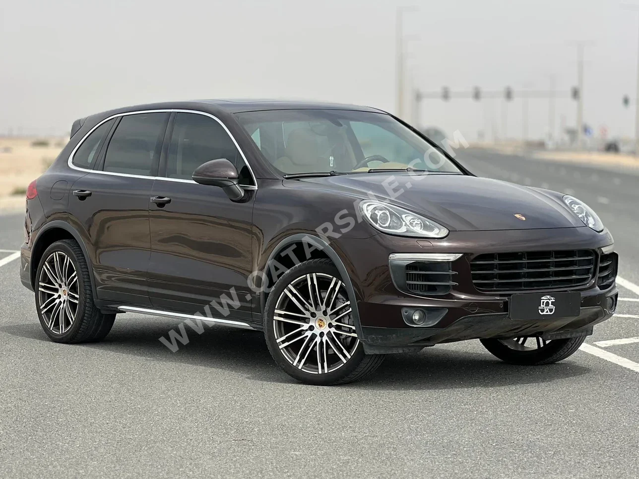 بورش  كيان  اس  2015  اوتوماتيك  127,000 كم  8 سلندر  دفع رباعي  اس يو في  أسود