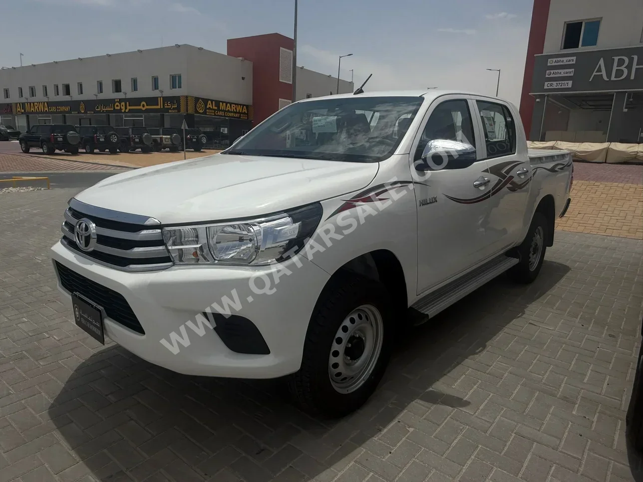 تويوتا  هاي لوكس  2025  اوتوماتيك  0 كم  4 سلندر  دفع رباعي  بيكب  أبيض  تحت الضمان