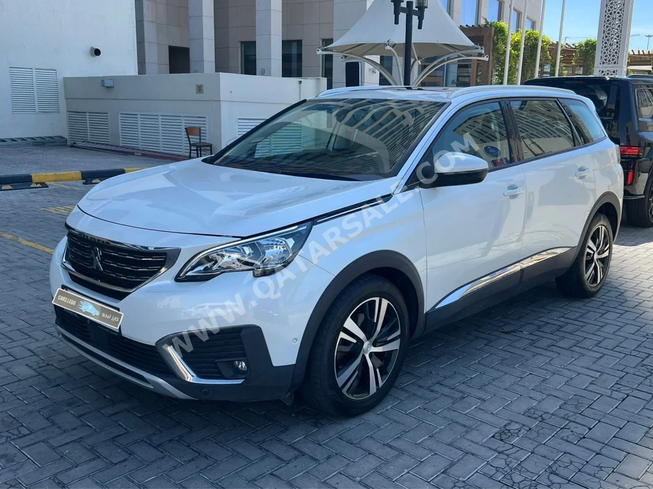 Peugeot  5008  Allure  2021  Automatic  107,000 Km  4 Cylinder  Front Wheel Drive (FWD)  SUV  White