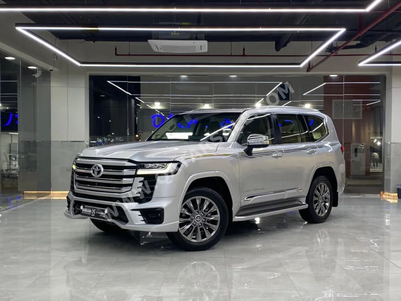 Toyota  Land Cruiser  VXR Twin Turbo  2023  Automatic  69,000 Km  6 Cylinder  Four Wheel Drive (4WD)  SUV  Silver  With Warranty