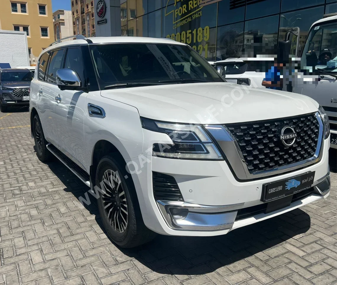 نيسان  باترول  بلاتنيوم  2022  اوتوماتيك  53,000 كم  6 سلندر  دفع رباعي  اس يو في  أبيض لؤلؤي