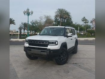 جيتور  جي 700  لاكجري  2026  اوتوماتيك  0 كم  4 سلندر  دفع رباعي  اس يو في  أبيض  تحت الضمان