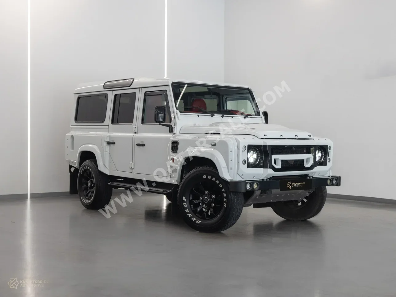 لاند روفر  ديفيندر  110 خان  2016  عادي  26,500 كم  4 سلندر  دفع رباعي  اس يو في  أبيض