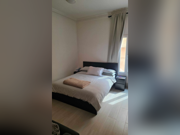 Bedroom Sets - IKEA  - 5 Pieces Set  - Black