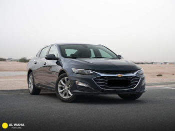 شفروليه  ماليبو  2020  اوتوماتيك  71,000 كم  4 سلندر  سحب امامي  سيدان  رمادي