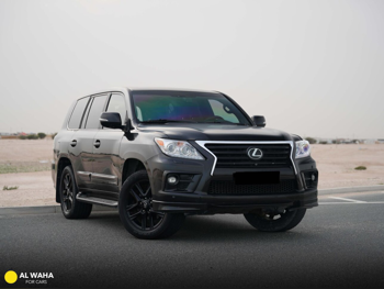 لكزس  ال اكس  570  2014  اوتوماتيك  296,000 كم  8 سلندر  دفع رباعي  اس يو في  أسود