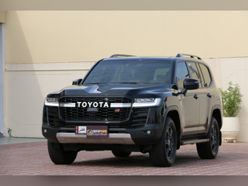 تويوتا  لاند كروزر  جي ار سبورت توين تيربو  2023  اوتوماتيك  26,000 كم  6 سلندر  دفع رباعي  اس يو في  أسود  تحت الضمان