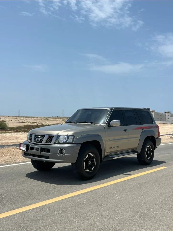 Nissan  Patrol  Super Safari  2020  Automatic  75,000 Km  6 Cylinder  Four Wheel Drive (4WD)  SUV  Gold  With Warranty