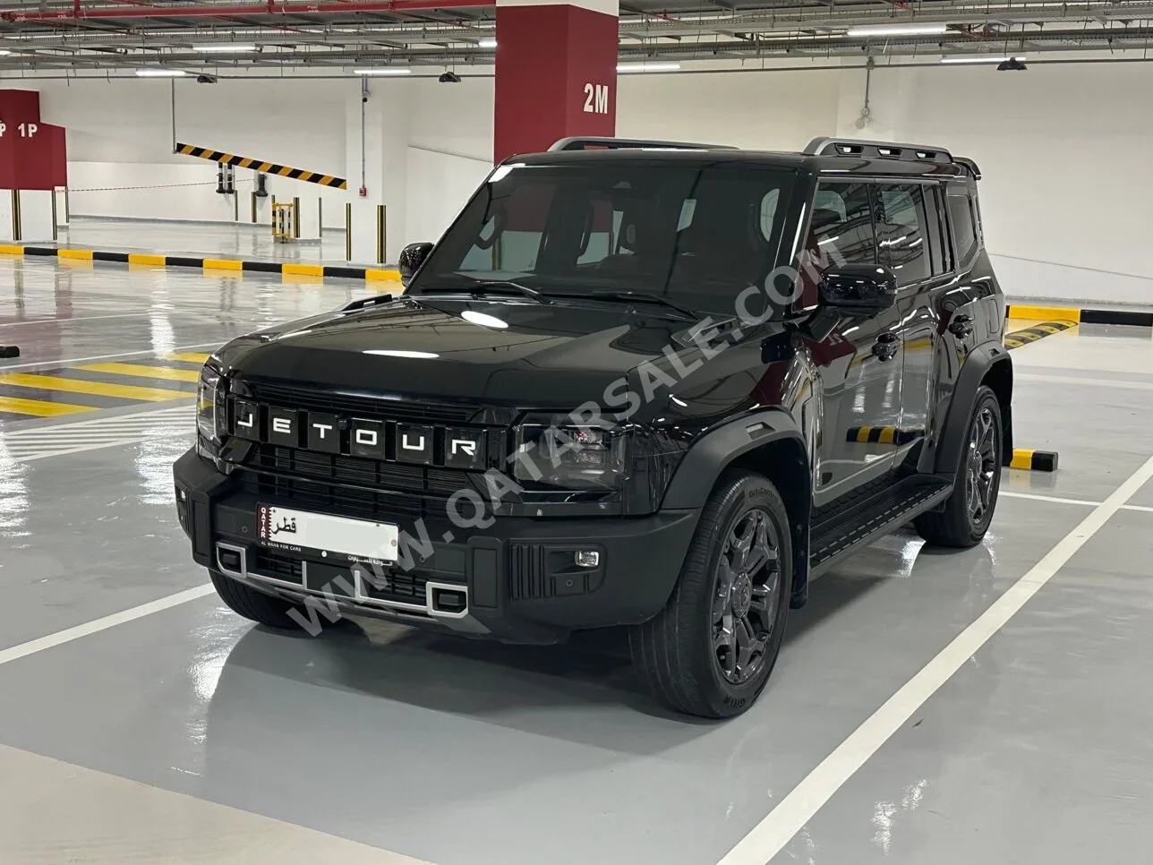 Jetour  T2  Luxury  2025  Automatic  32,000 Km  4 Cylinder  Four Wheel Drive (4WD)  Sedan  Black  With Warranty