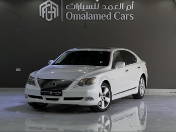 Lexus  LS  460 L  2007  Automatic  230,000 Km  8 Cylinder  Rear Wheel Drive (RWD)  Sedan  White