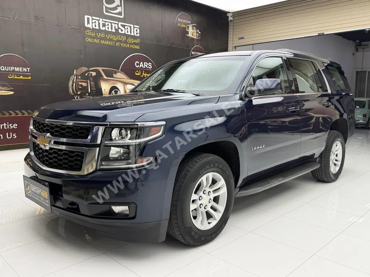 Chevrolet  Tahoe  LS  2018  Automatic  131,000 Km  8 Cylinder  Four Wheel Drive (4WD)  SUV  Dark Blue