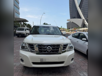 نيسان  باترول  تيتانيوم  2019  اوتوماتيك  101,000 كم  8 سلندر  دفع رباعي  اس يو في  أبيض