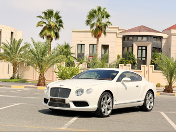Bentley  Continental  GT  2015  Automatic  80,000 Km  8 Cylinder  All Wheel Drive (AWD)  Coupe / Sport  White