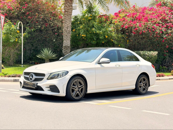 Mercedes-Benz  C-Class  200  2020  Automatic  133,000 Km  4 Cylinder  Rear Wheel Drive (RWD)  Sedan  White
