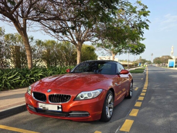 BMW  Z-Series  4  2014  Automatic  55,000 Km  4 Cylinder  Rear Wheel Drive (RWD)  Convertible  Orange